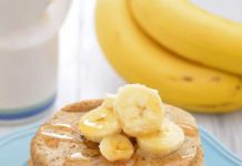 pancake di farina d'avena con banana