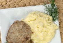 Canned saury cutlets - recipe