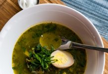 soup with spinach, egg and noodles