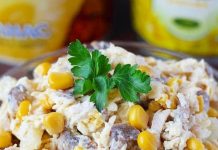 chicken salad with pineapple and mushrooms